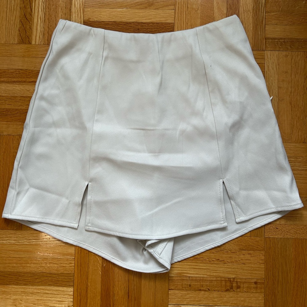 Princess Polly skort